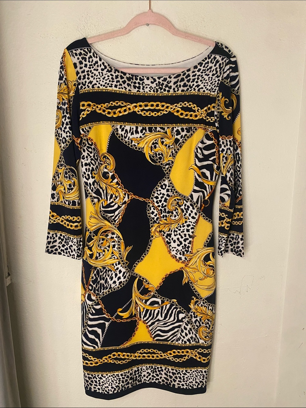 Cachet Black & Yellow Chain and Animal Print Long Sleeve Shift Dress